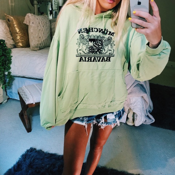 Vintage Tops - green travelers hoodie